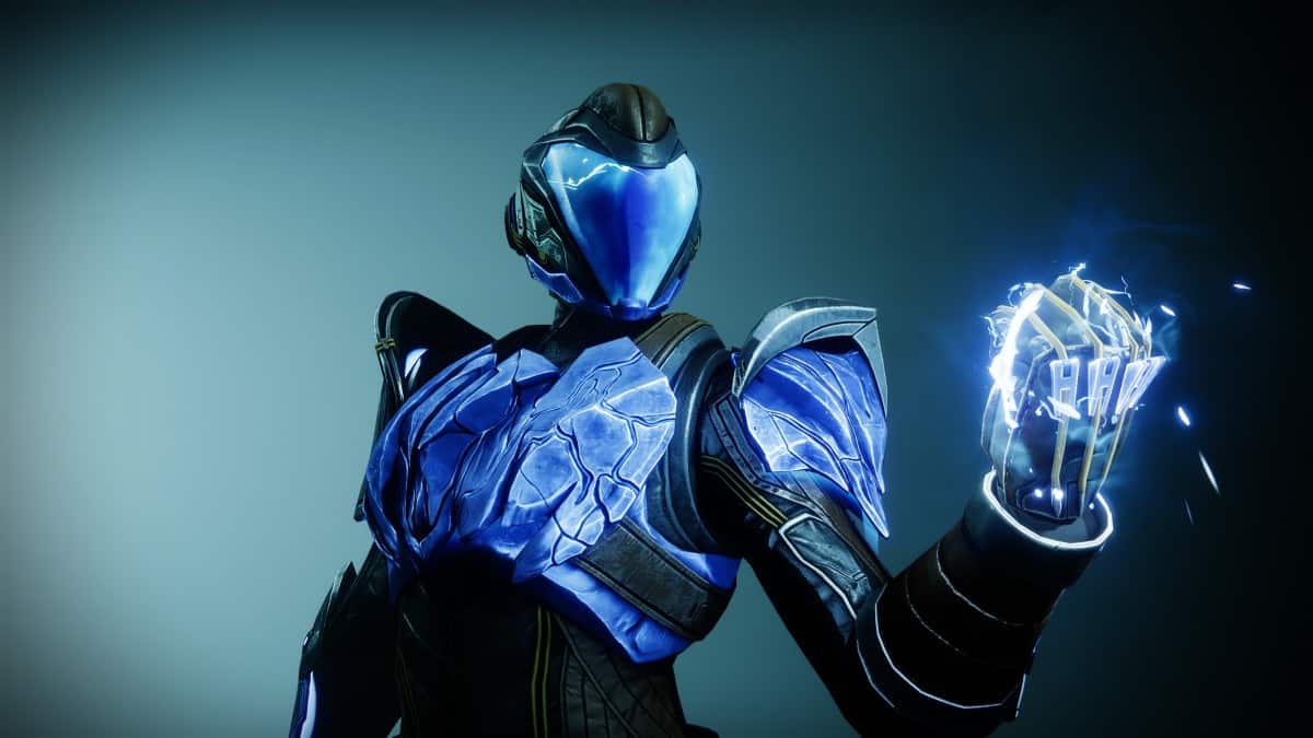 Destiny 2 best Titan build for PvE and PvP