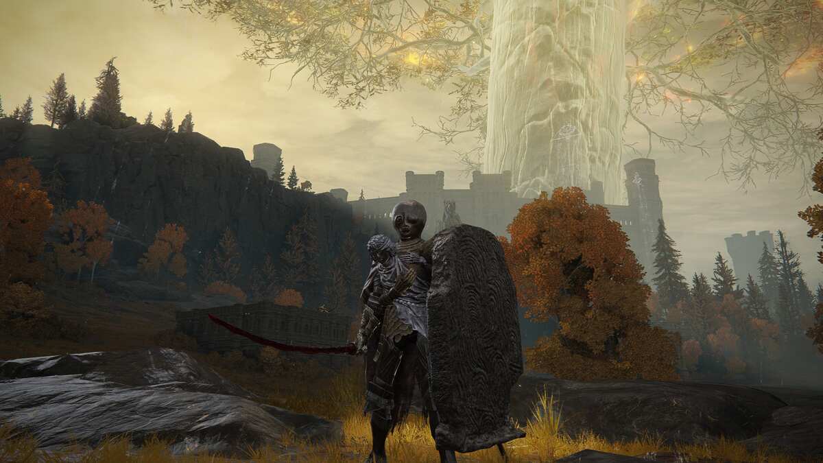 Elden Ring Fingerprint Stone Shield: A player wielding the Fingerprint Stone Shield and Rivers of Blood sword in front of Leyndell and the Erdtree.