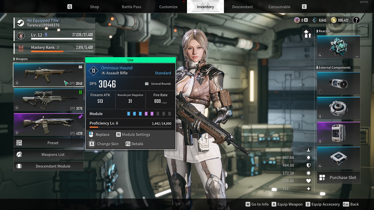 A player checks the DPS value of their weapons in The First Descendant.