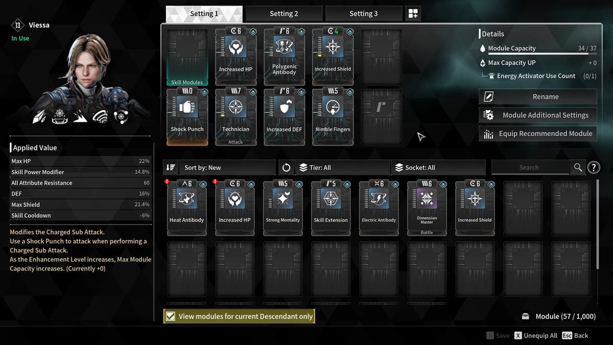 A player checks their modules in The First Descendant.